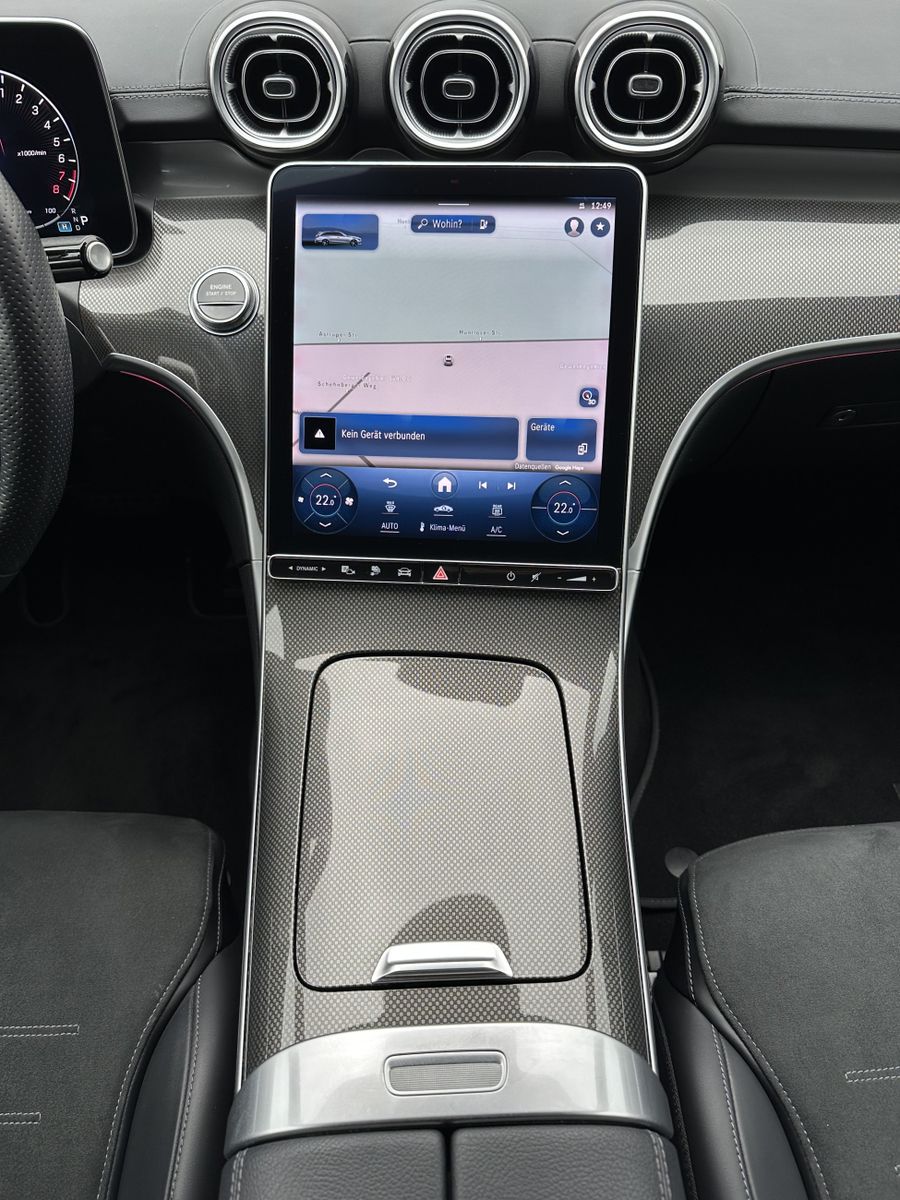 Fahrzeugabbildung Mercedes-Benz C 300e T AMG-Line NAV+LED+KAM+AHK+VCOCK+CARPLAY