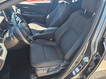 Toyota C-HR - 7