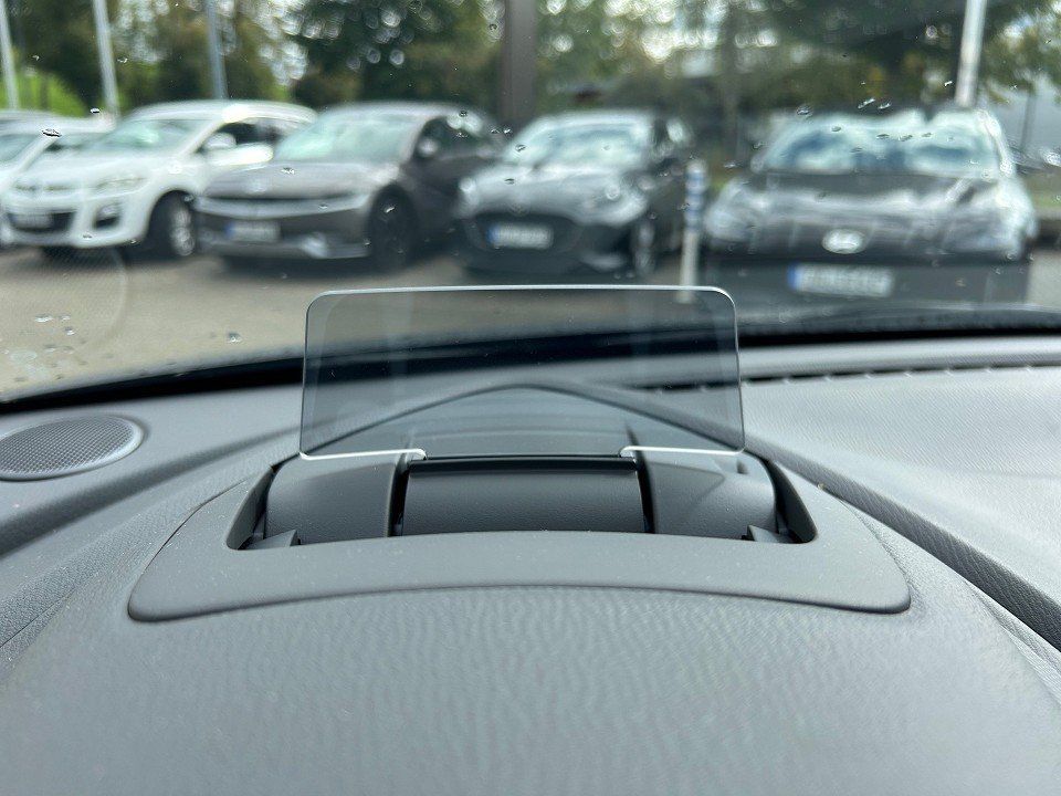 Fahrzeugabbildung Mazda 2 SKY-G 90 FWD HOMURA AKA HEADUP+360°MATRIX+PDC+