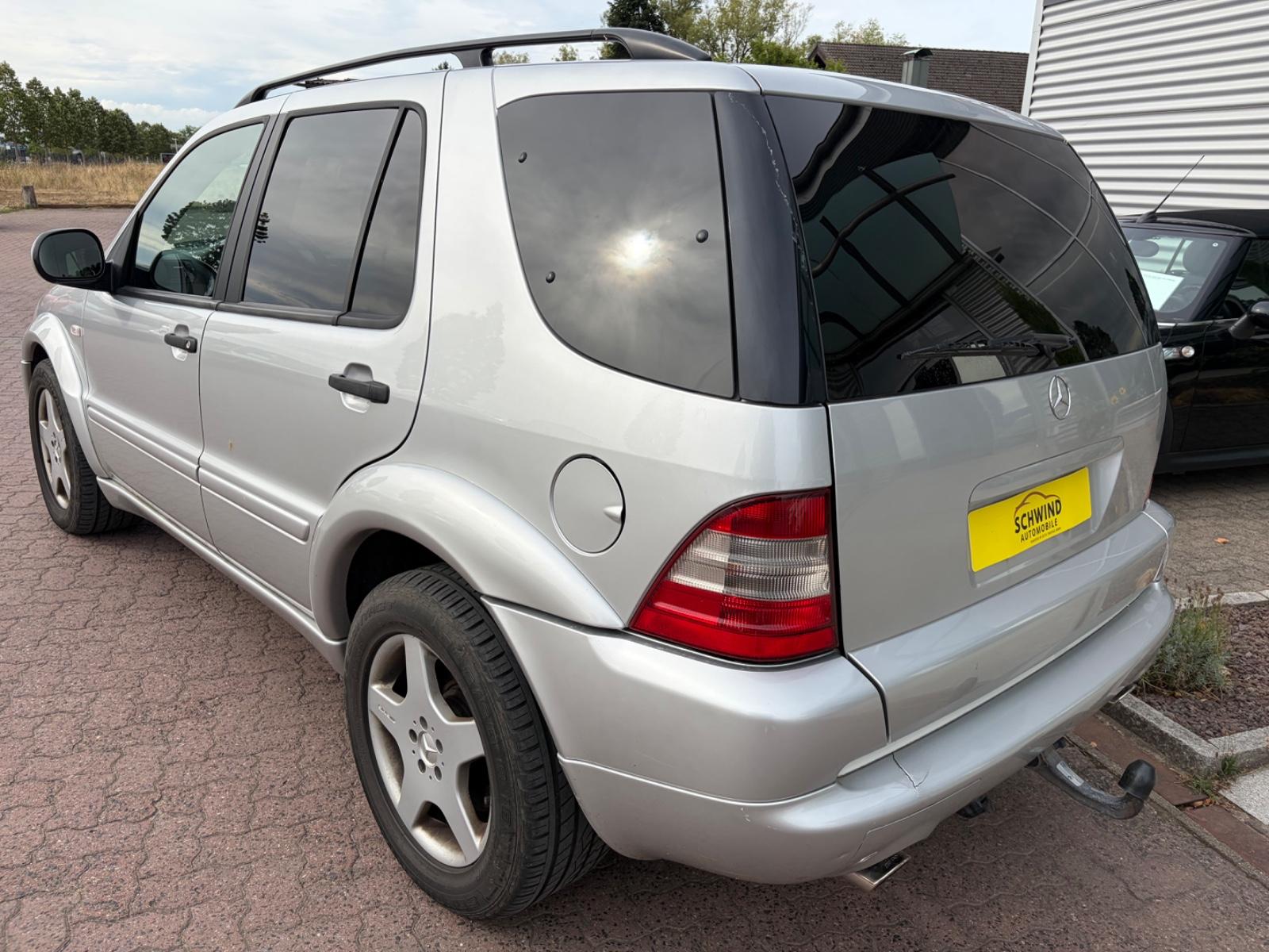 Mercedes-Benz ML 55 AMG / XENON / AHK / MEMORY / BOSE / SHZ