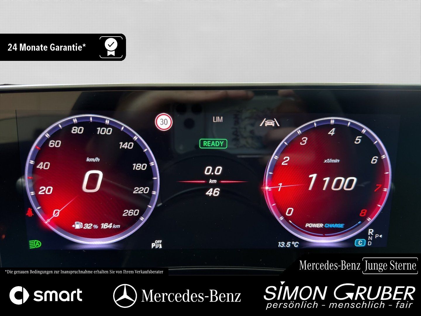 Fahrzeugabbildung Mercedes-Benz CLA 220 AMG Night Superscreen Pano Burm MBeam