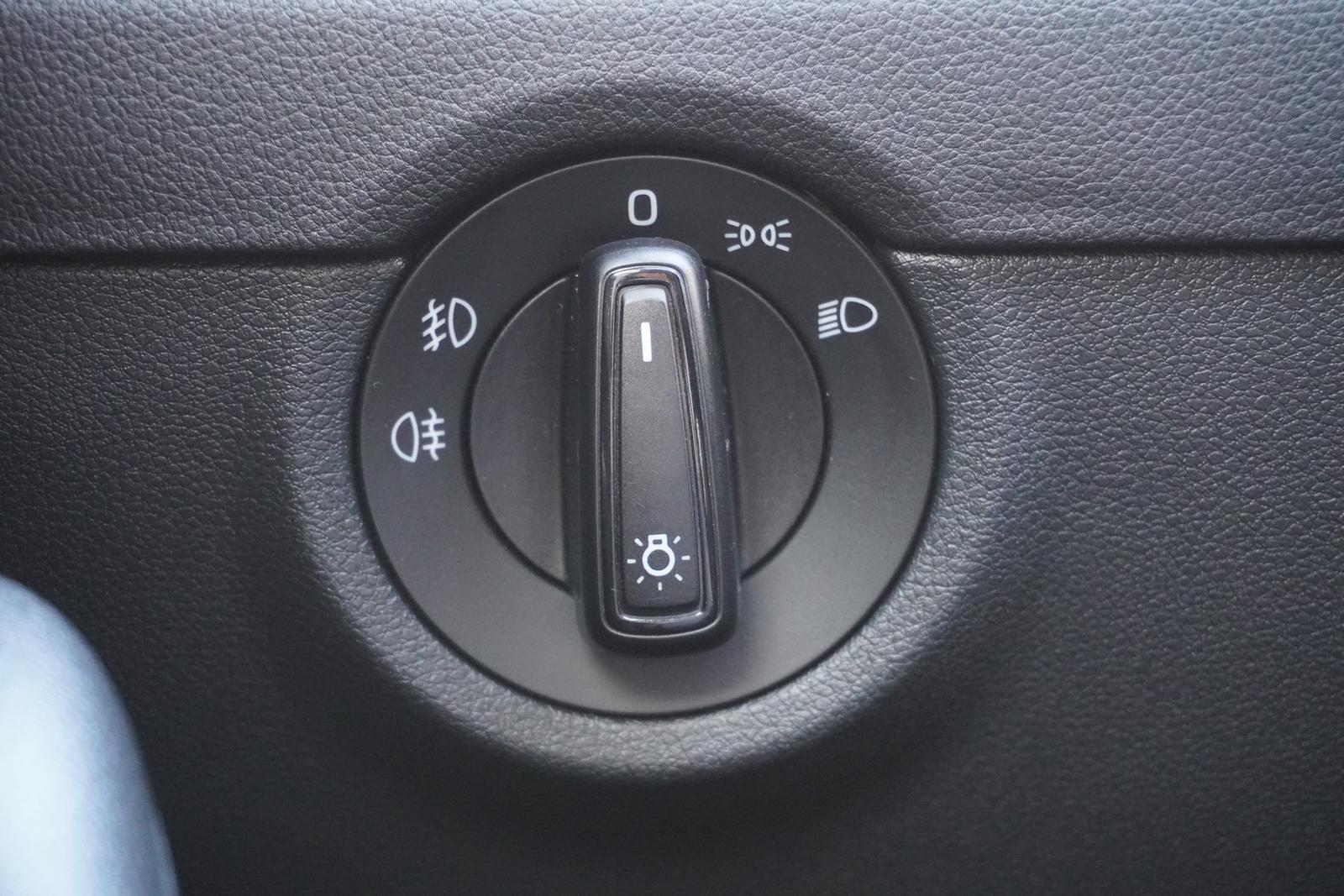 Skoda Octavia Combi 1.4 16V TSI Active Klima PDC AHK