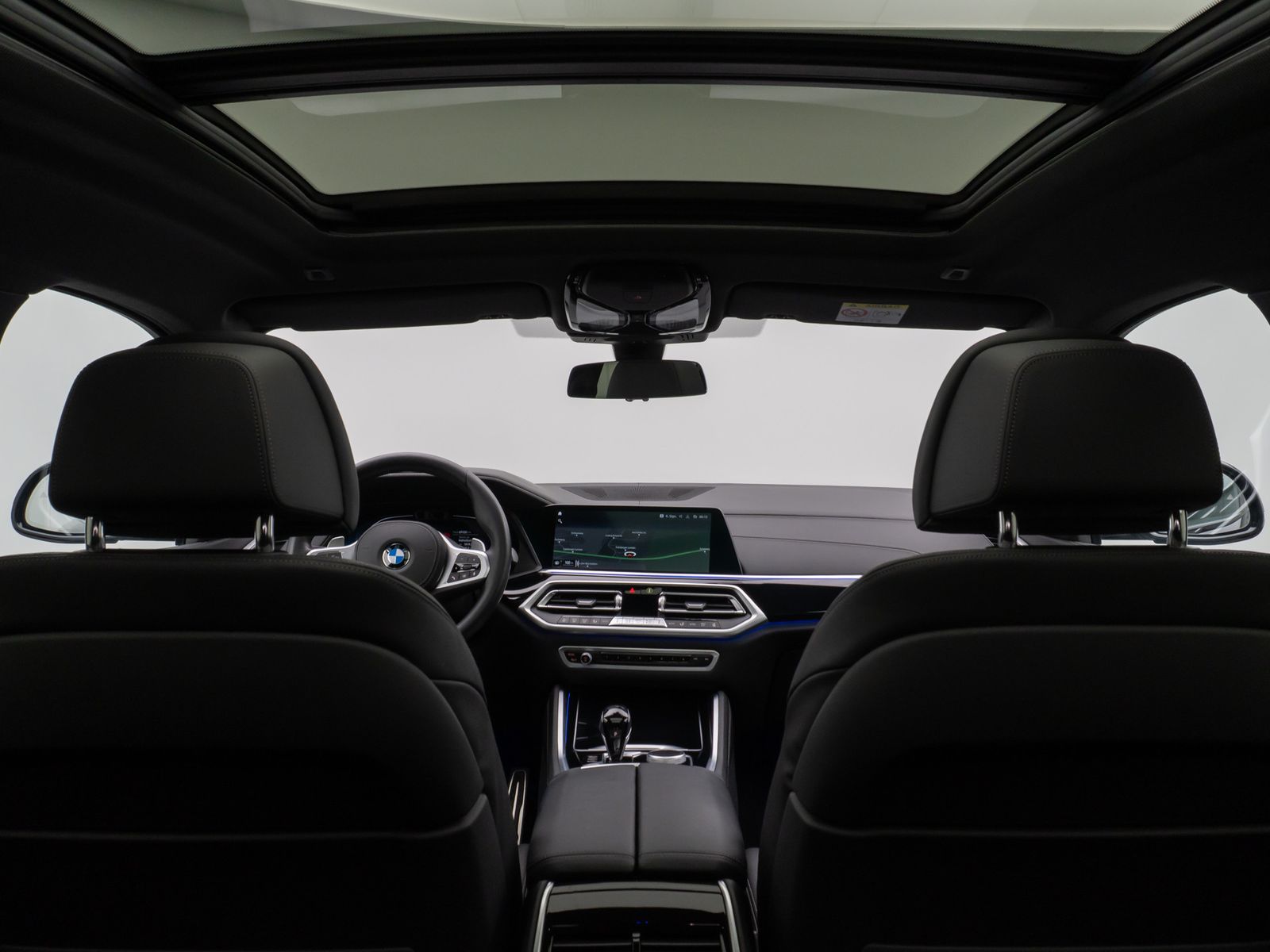 Fahrzeugabbildung BMW X6 xD40d M Sport Panorama 360°Laser HUD DAB H/K