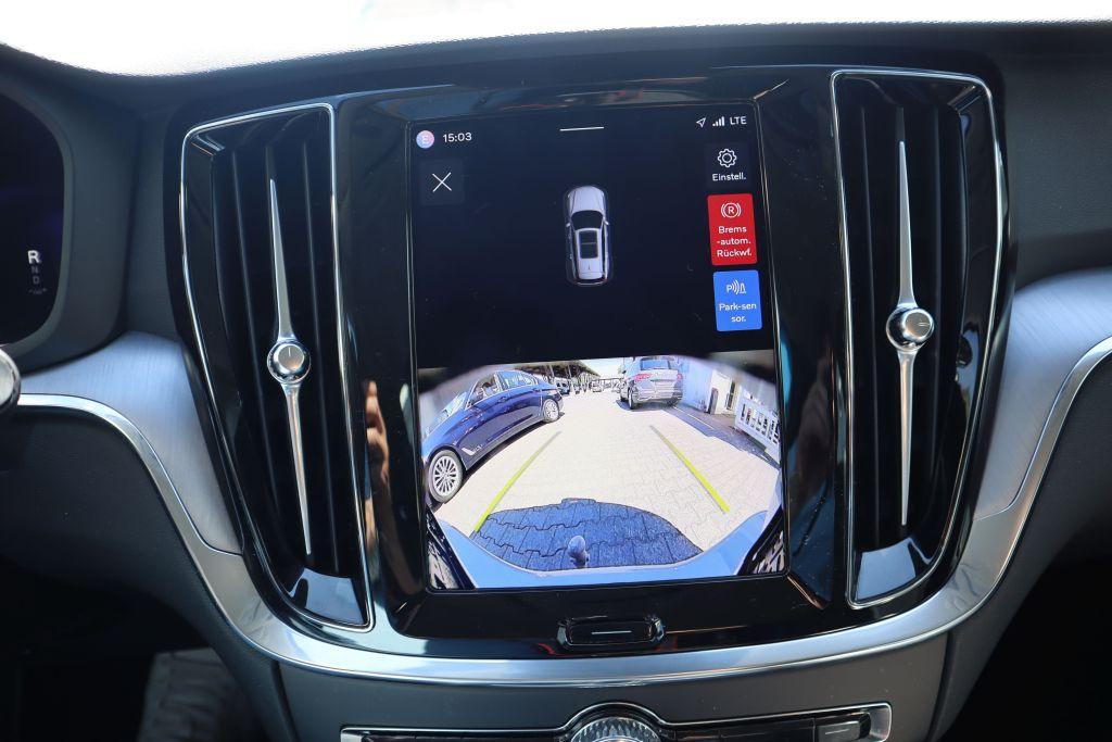 Volvo V60 B4 D Core NAVIGATION AHK R-CAM SHZG V+H, миниатюра 18