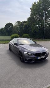 BMW 435i xDrive M, Akrapovic Endrohr, 8-fach bereift