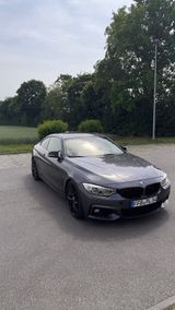 BMW 435i xDrive M, Akrapovic Endrohr, 8-fach bereift