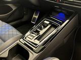 Volkswagen Golf 8 R TSI DSG 4M R-PerformanceKomfort19HeadUp - Volkswagen Golf: Tsi Dsg