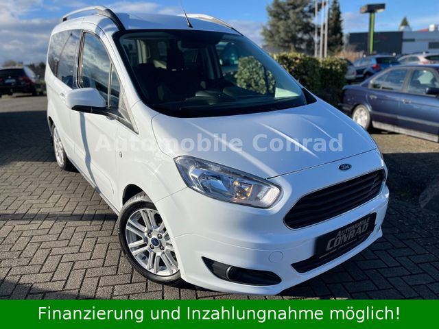 Ford Tourneo Courier Titanium AHK/PDC/8fach/2.Hand/E6