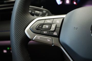 Volkswagen Tiguan 2.0 TDI 142 kW 4M R-Line Pano Kamera