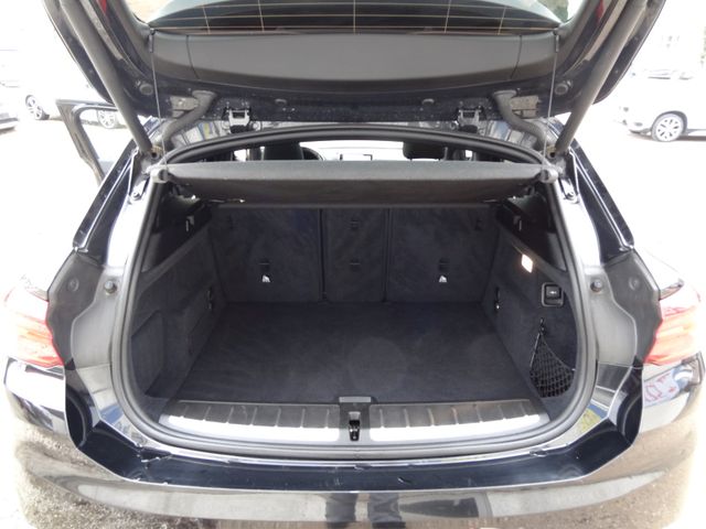 Fahrzeugabbildung BMW X2 xDrive 20 d M Sport X/HUD/Navi/LED/2.Hd/Pano/