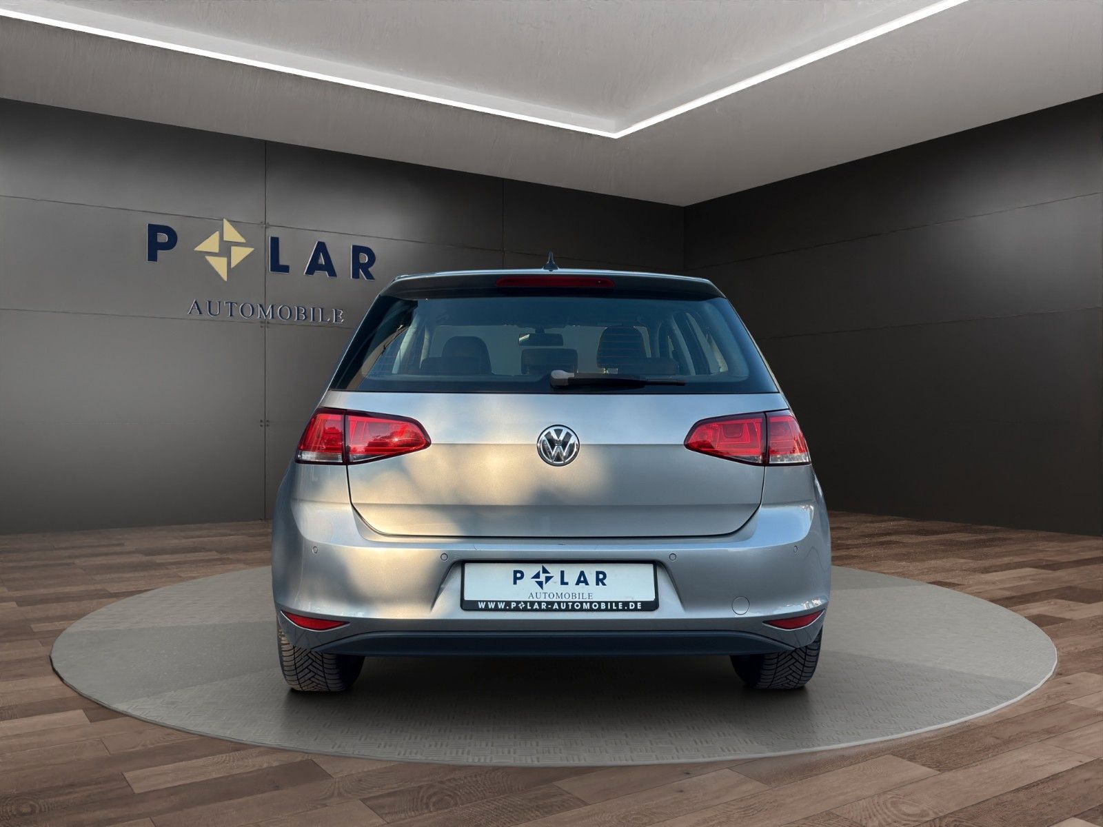 Fahrzeugabbildung Volkswagen Golf VII Lim. Sitzheizung / Bluetooth / Navi