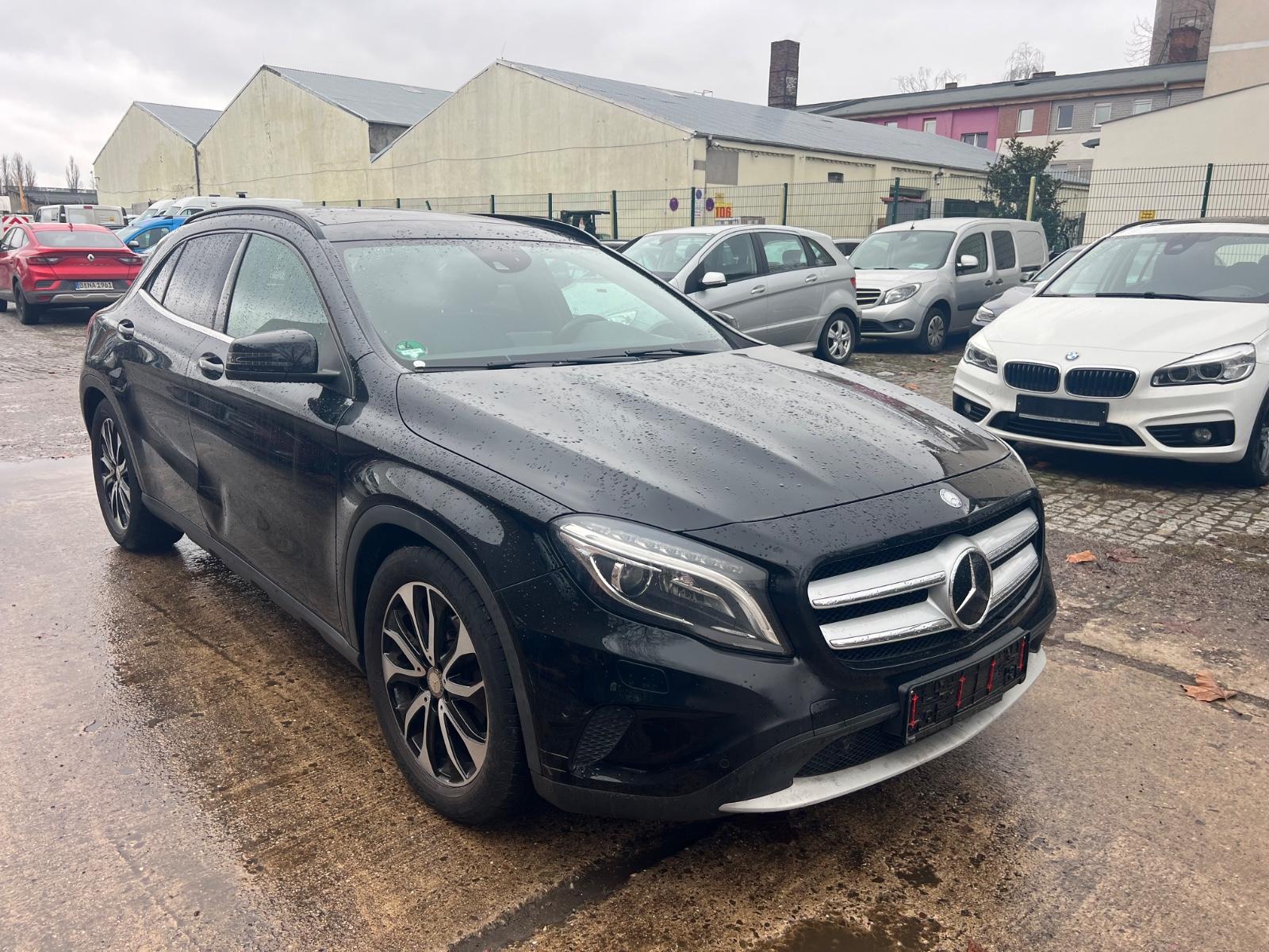 Mercedes-Benz GLA 200 GLA GLA 200