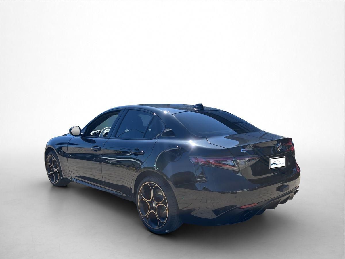 Alfa Romeo Giulia - Bild 8