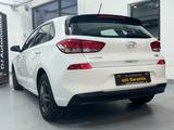 Hyundai i30 /Automatik/58.000KM/Navi//Diesel/Mod2019 - Hyundai i30 mit Diesel-Antrieb: Limousine