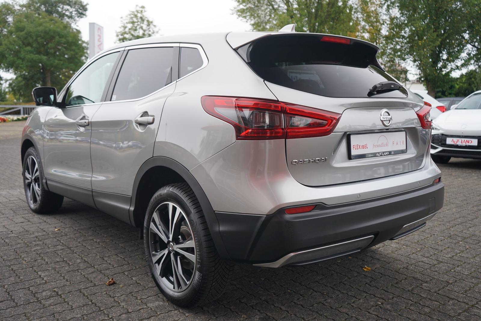 Nissan Qashqai 1.3 N-Connecta Navi Tempomat 360° PDC