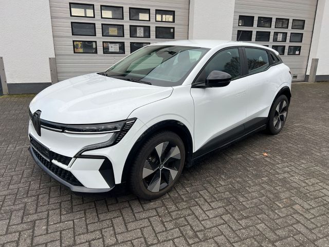 Renault Megane E-Tech Electric Equilibre EV 40 130 HP