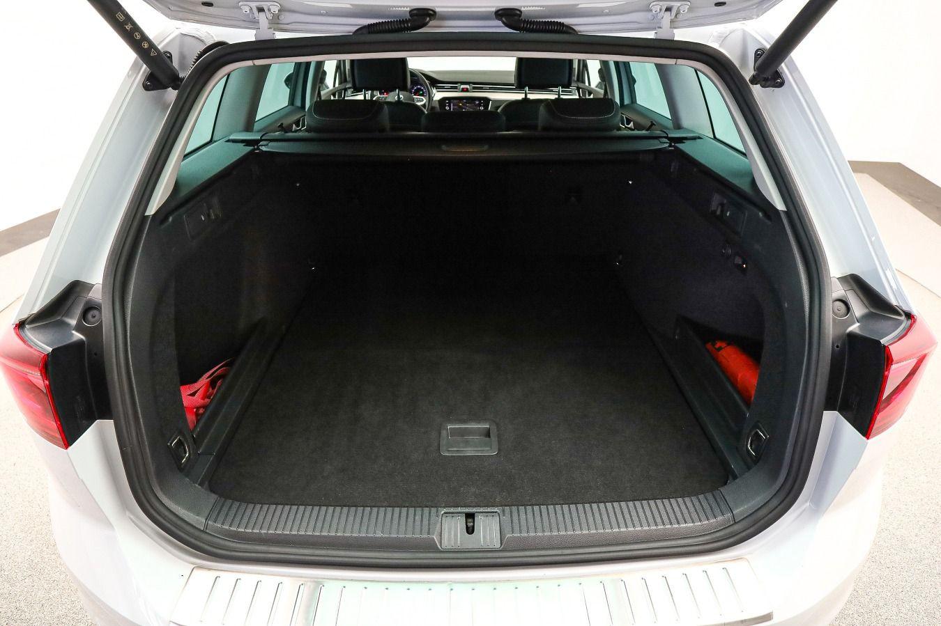 Volkswagen Passat Elegance R-Line 2.0 TSI AHK, IQ., миниатюра 25