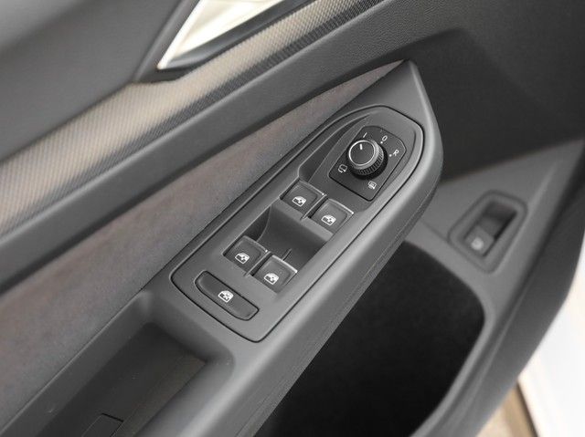 Volkswagen Golf - Bild 12