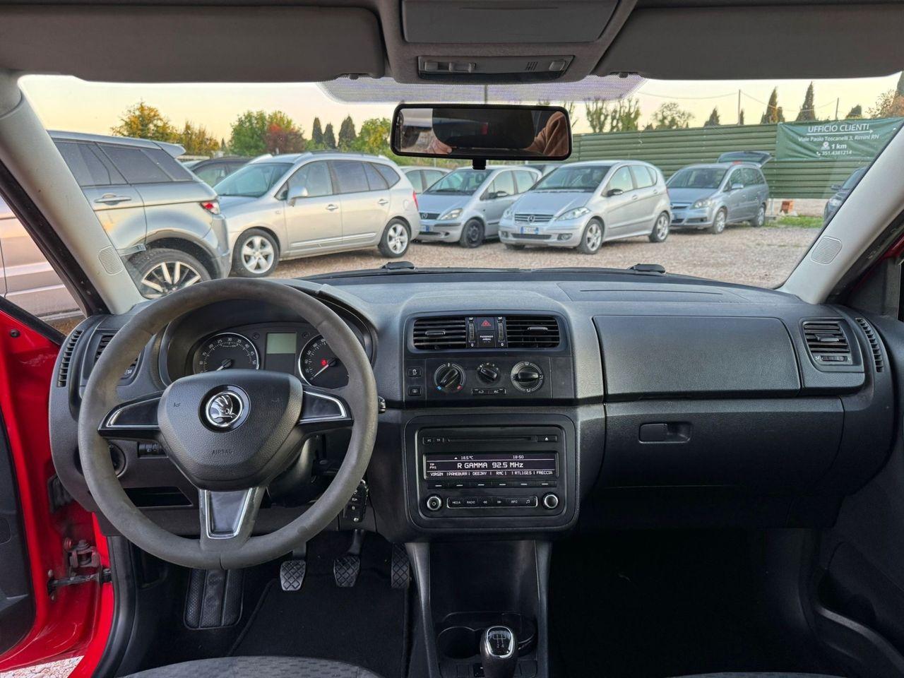 Skoda Fabia 2014 — photo 14