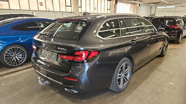 BMW 530e Touring Luxury*Pano*Sitzklim*AHK*ACC*TOP imagem 3