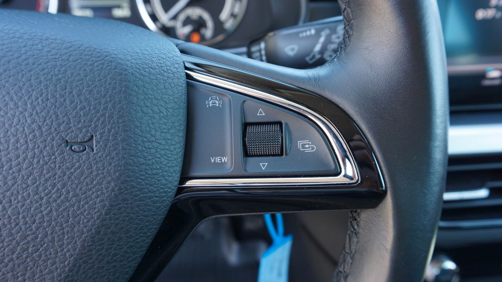 Fahrzeugabbildung SKODA Scala Ambition, Kamera, Navi, CarPlay, AHK