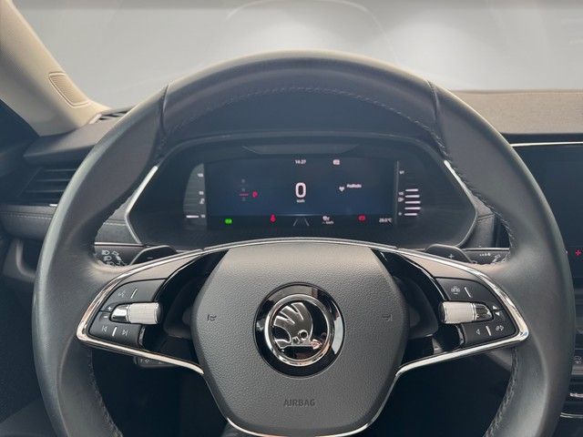 Fahrzeugabbildung SKODA Octavia Combi 1.0e-TEC DSG Style LED+ACC+NAVI+++