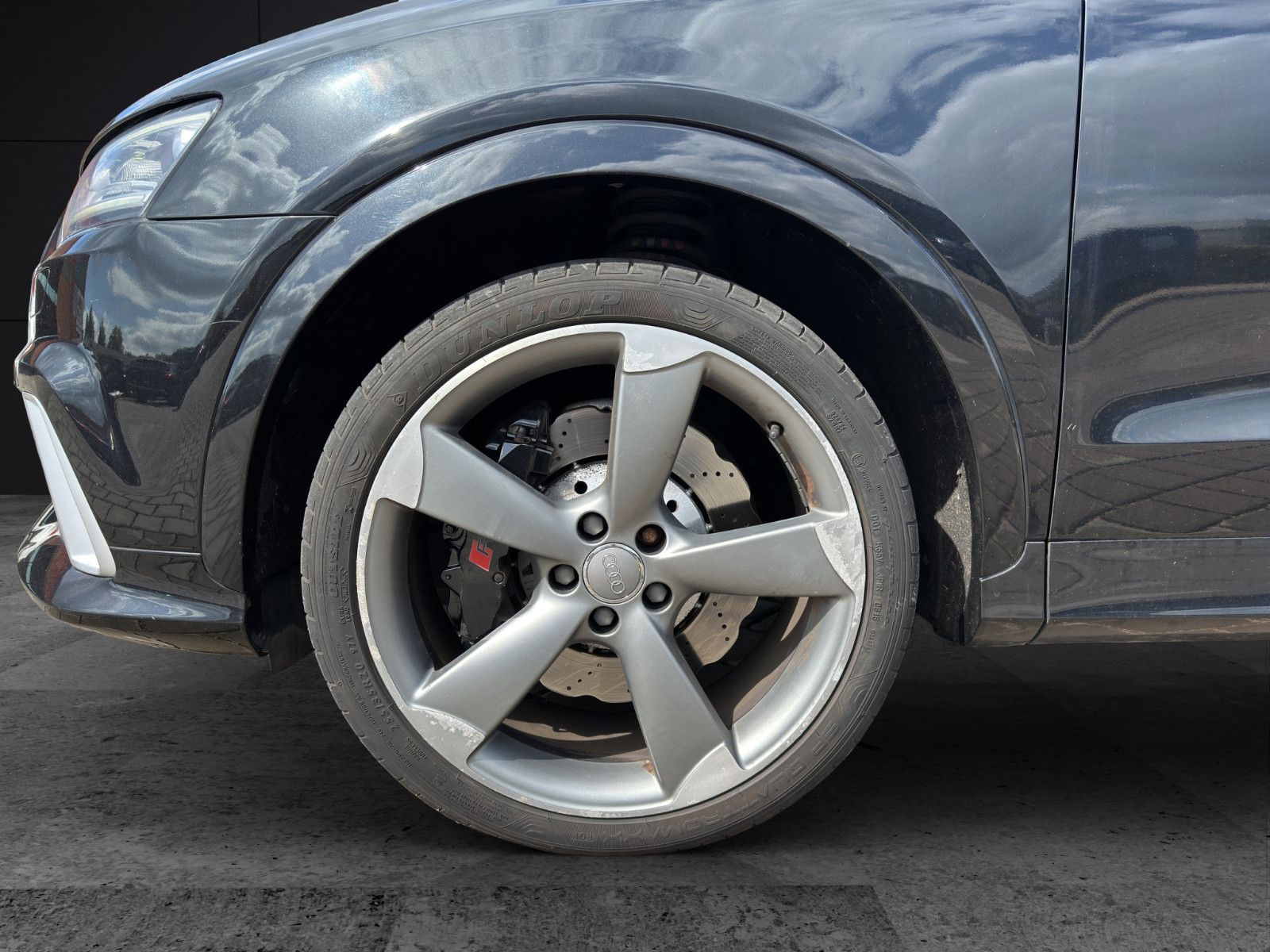 Fahrzeugabbildung Audi RSQ3 2.5 TFSI quattro *Carbon*Bose*Pano*Naviplus