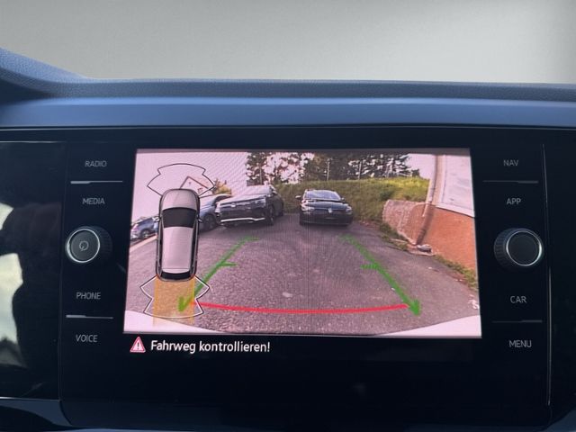 Polo 1.0 TSI DSG UNITED LED+NAVI+RFK+ACC+SHZ+PDC