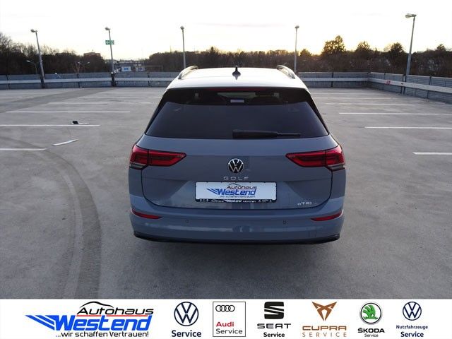 Fahrzeugabbildung Volkswagen Golf Variant Life 1.5 eTSI 110kW DSG Navi LED AH