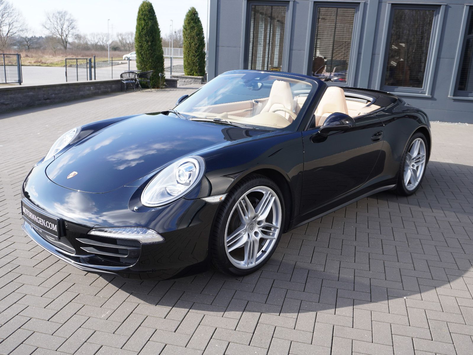 Fahrzeugabbildung Porsche 991 Carrera 4 Cabriolet