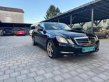 Mercedes-Benz E 350 E -Klasse Lim.CDI BlueEfficiency 4Matic - Mercedes-Benz E 350 aus 2010: 4matic