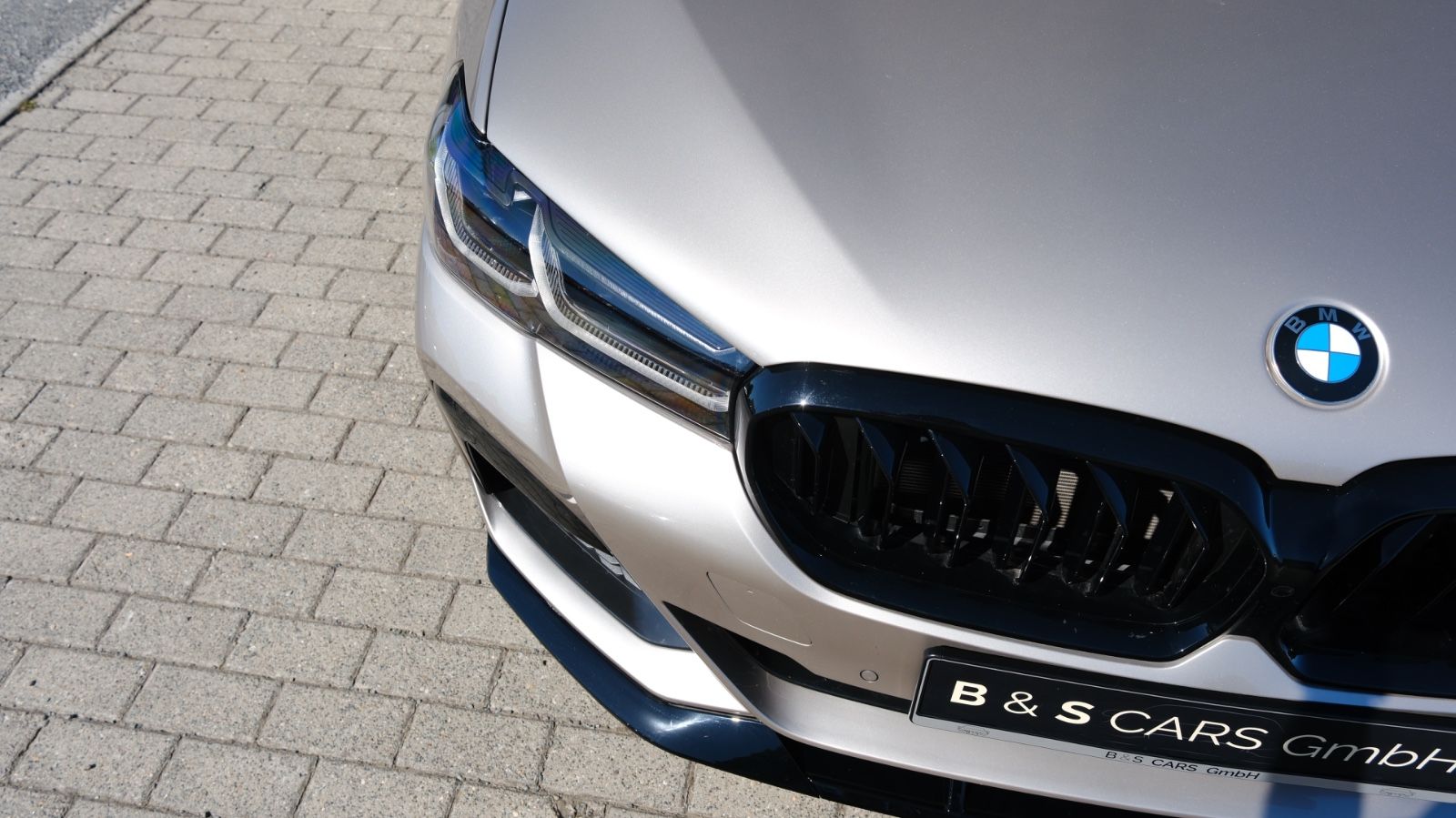 BMW 540i  M.pak M-Perf  Lci Lacer Look foto 15