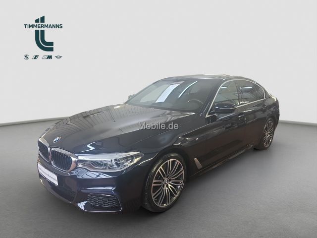 BMW 530i xDrive Navi Leder Glasdach Bluetooth PDC