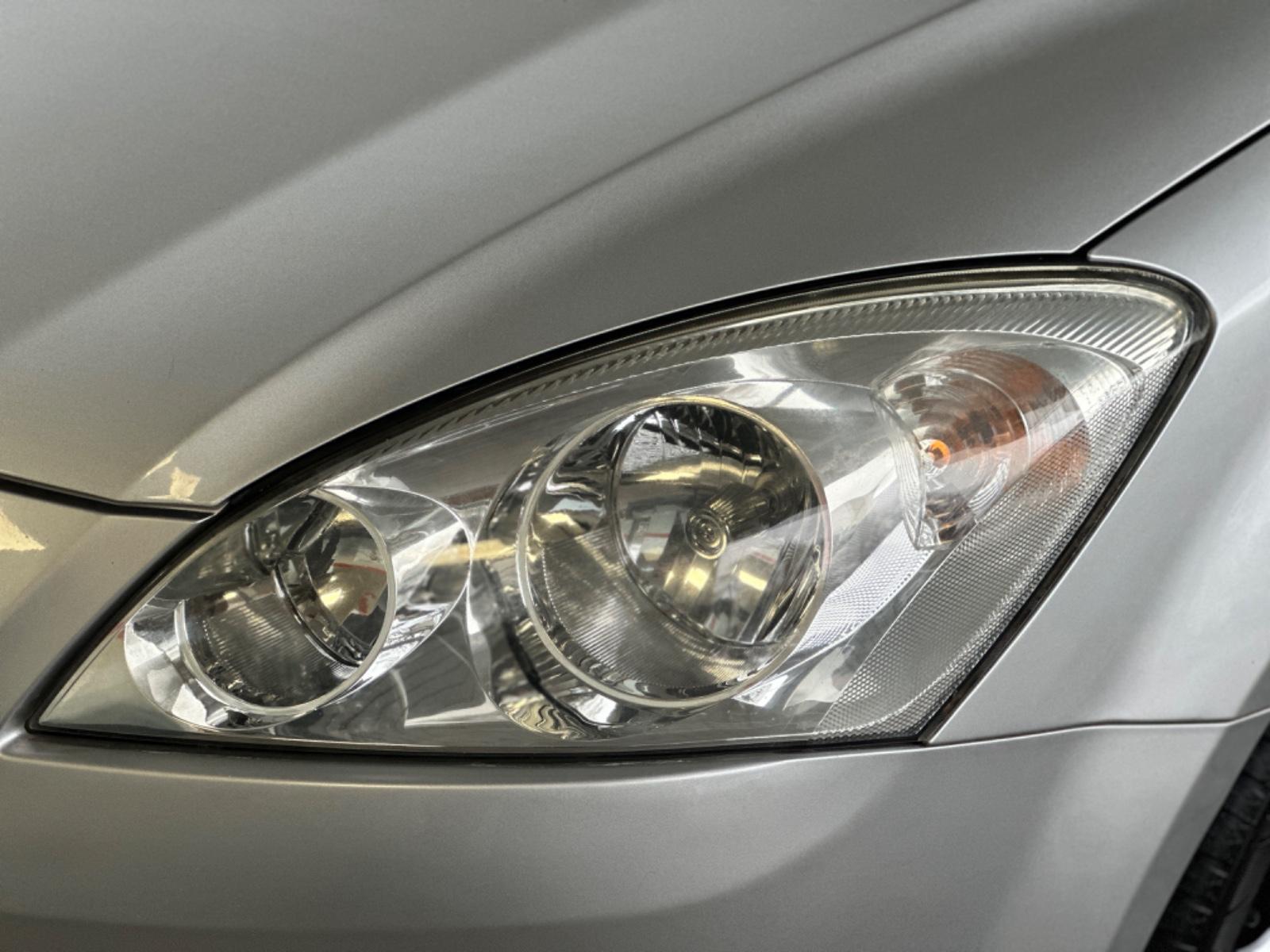 Kia cee'd 2009 — photo 38