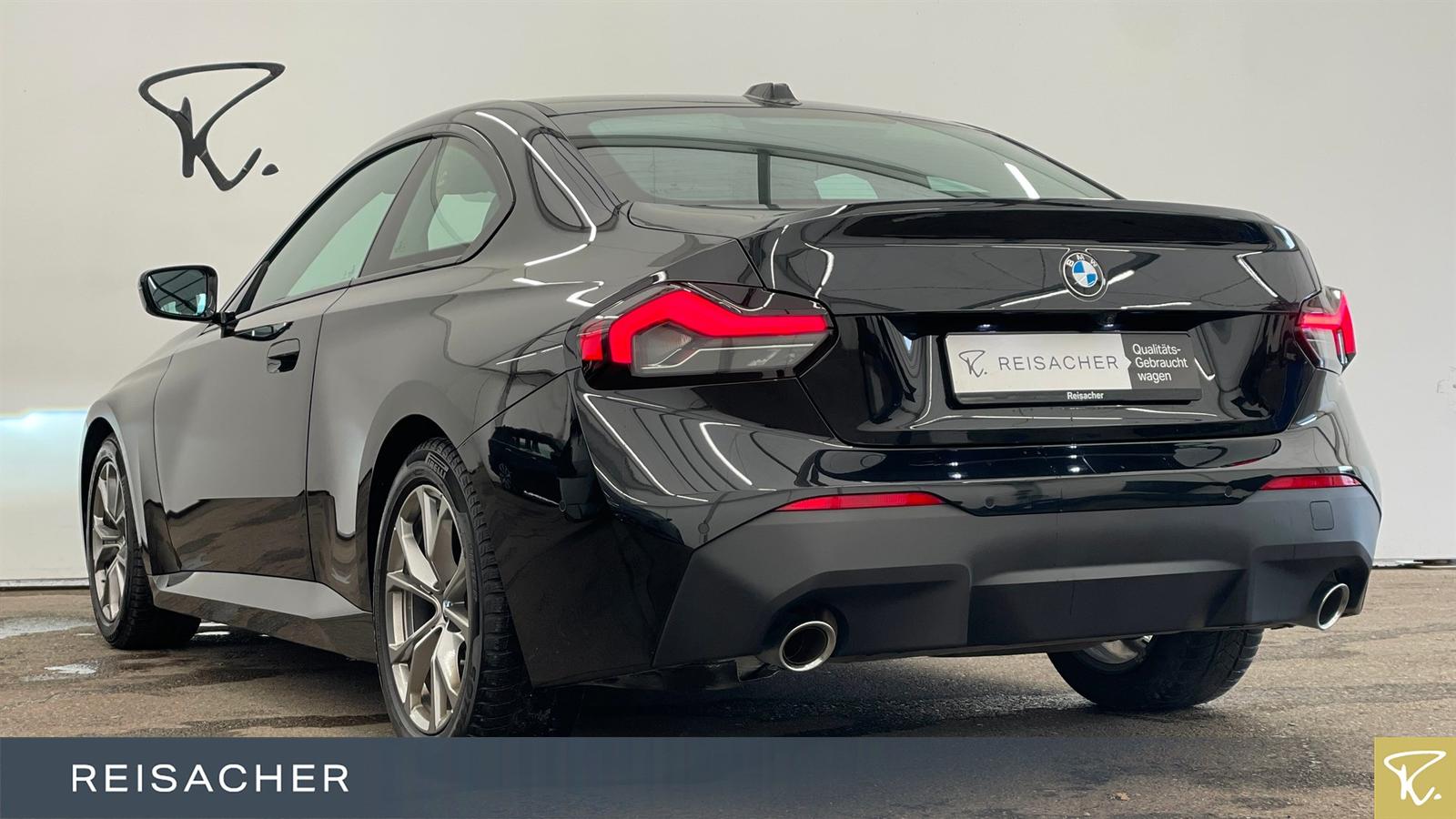 BMW 220i A Coupé  LC+ RFK PDC KlimaA DAB SHZ 17"LM