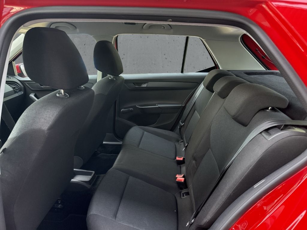 Fahrzeugabbildung SKODA Fabia Cool Plus 1.0 MPI Klima Spieg. beheizbar