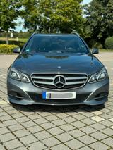 Mercedes-Benz E220 BlueTec T-Modell - Mercedes-Benz 220: 220e
