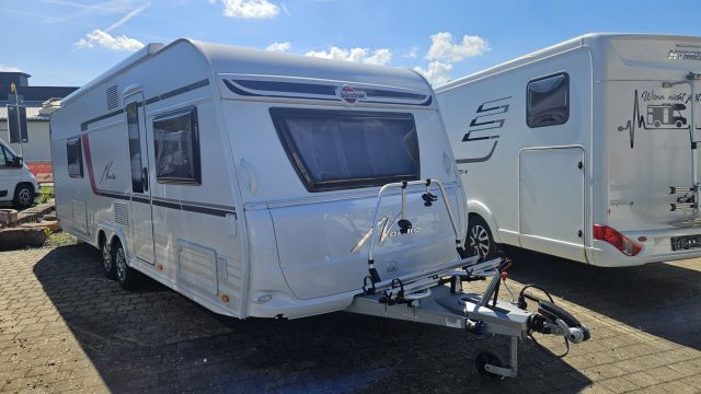 Bürstner Averso Nordic 700 TS