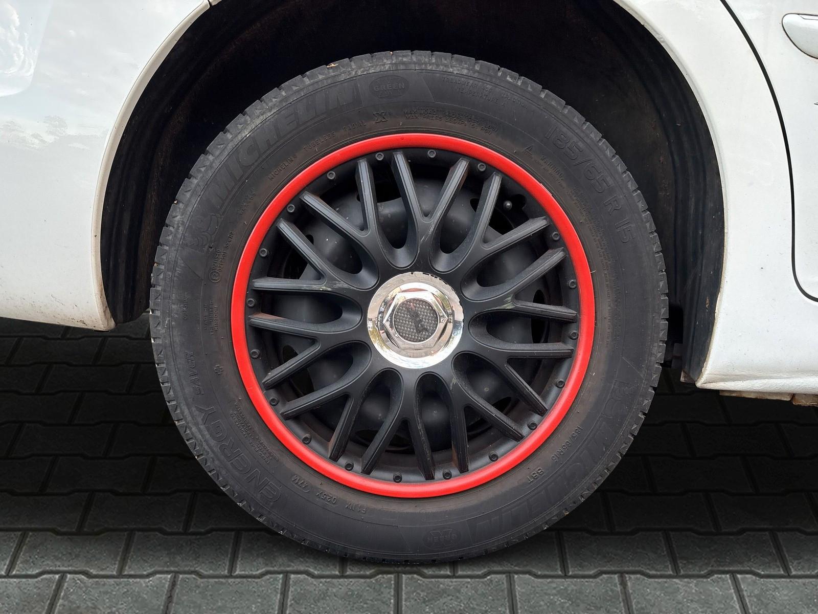 Peugeot 207 2011 — photo 12