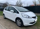 Honda Jazz mit wenig KM, aus 2ter Hand im ... - Honda Jazz in Berlin