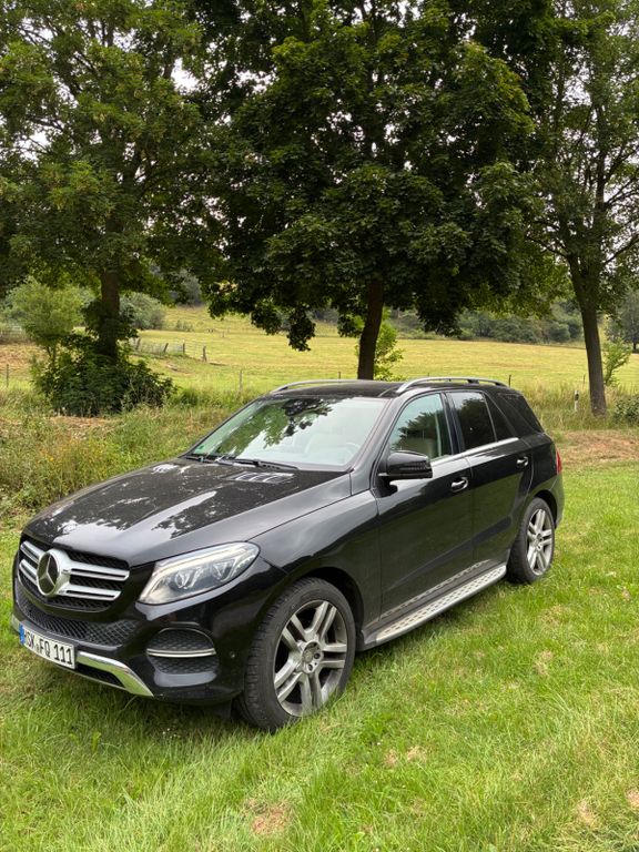 Image of Mercedes-Benz GLE 350
