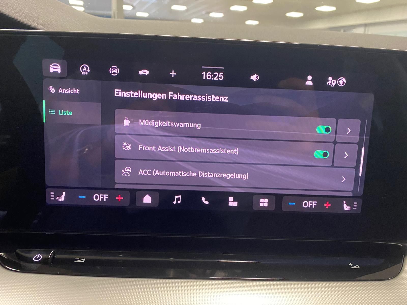 Fahrzeugabbildung SKODA Octavia 1.5 TSI mHEV Selection+ACC+RFK+5J. GARAN