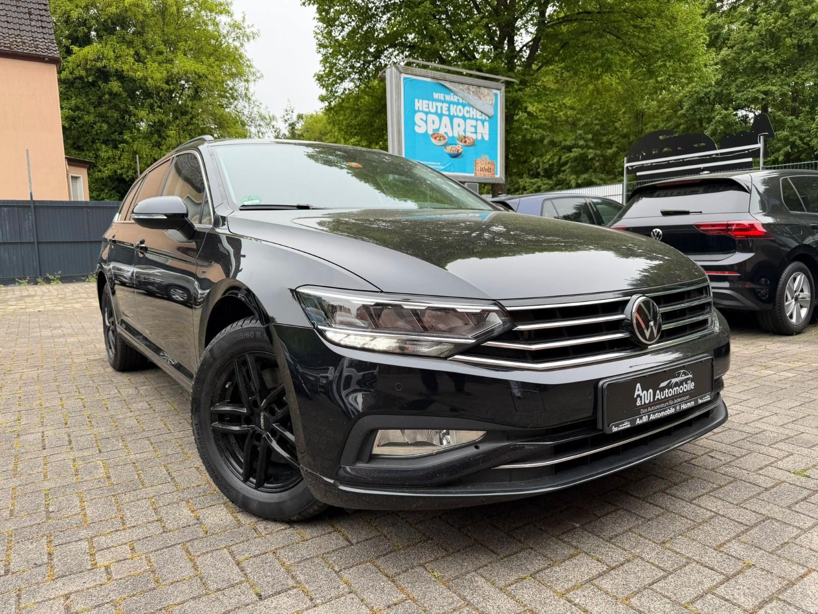 Volkswagen Passat Variant Business*DSG/Navi/AHK/Pano*