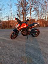 KTM Duke - KTM MOFA