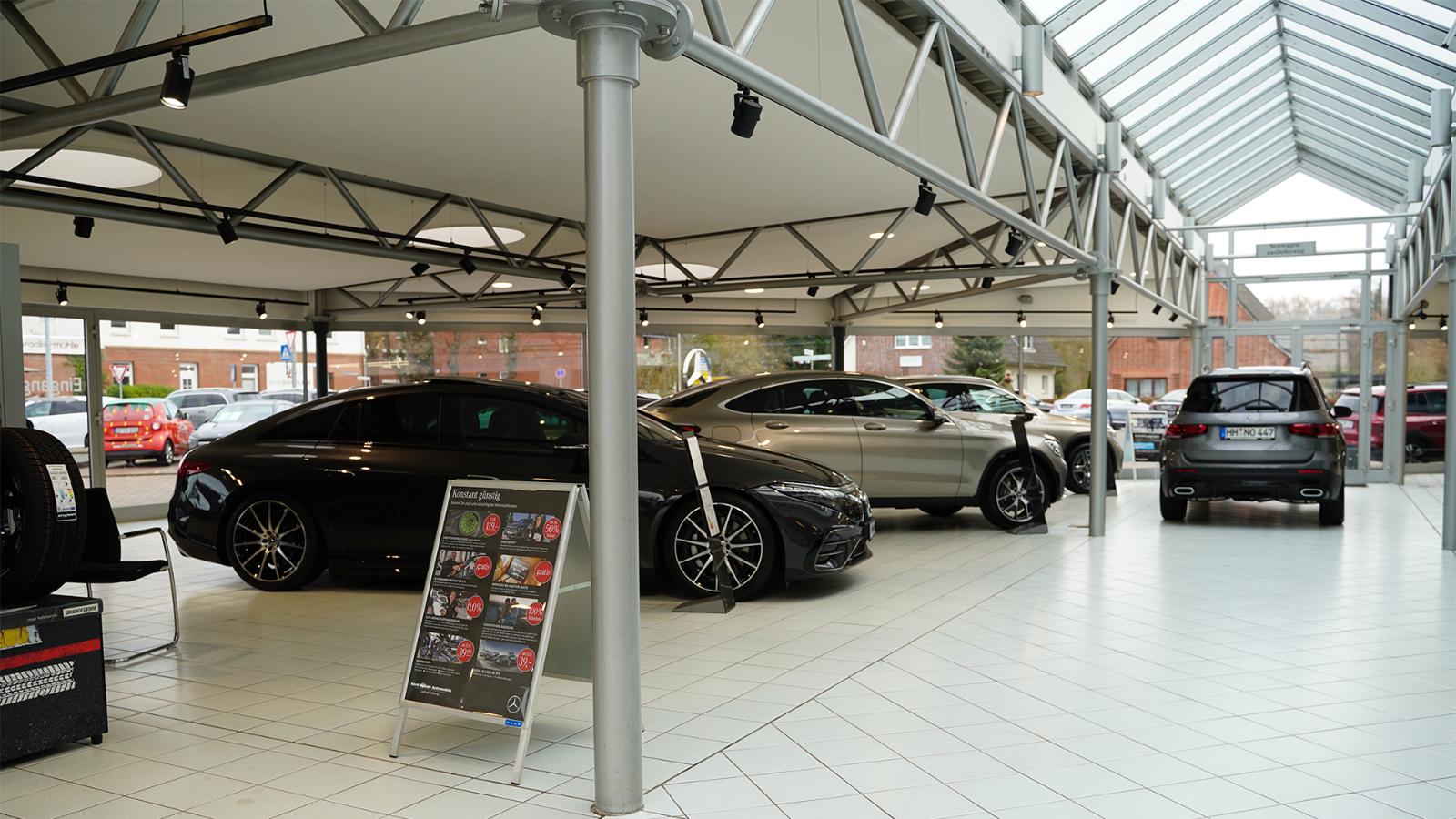 showroom-image-bottom