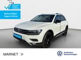 Volkswagen Tiguan 2.0 TDI OFFROAD 4Motion Navi*AHK*Pano*Kam - mit Diesel-Antrieb: Spurhalteassistent, Geländewagen
