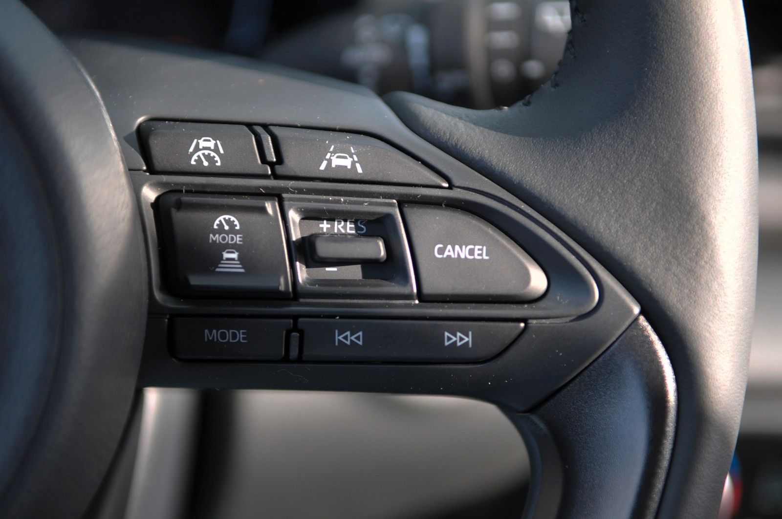 Mazda 2 Hybrid - Bild 24