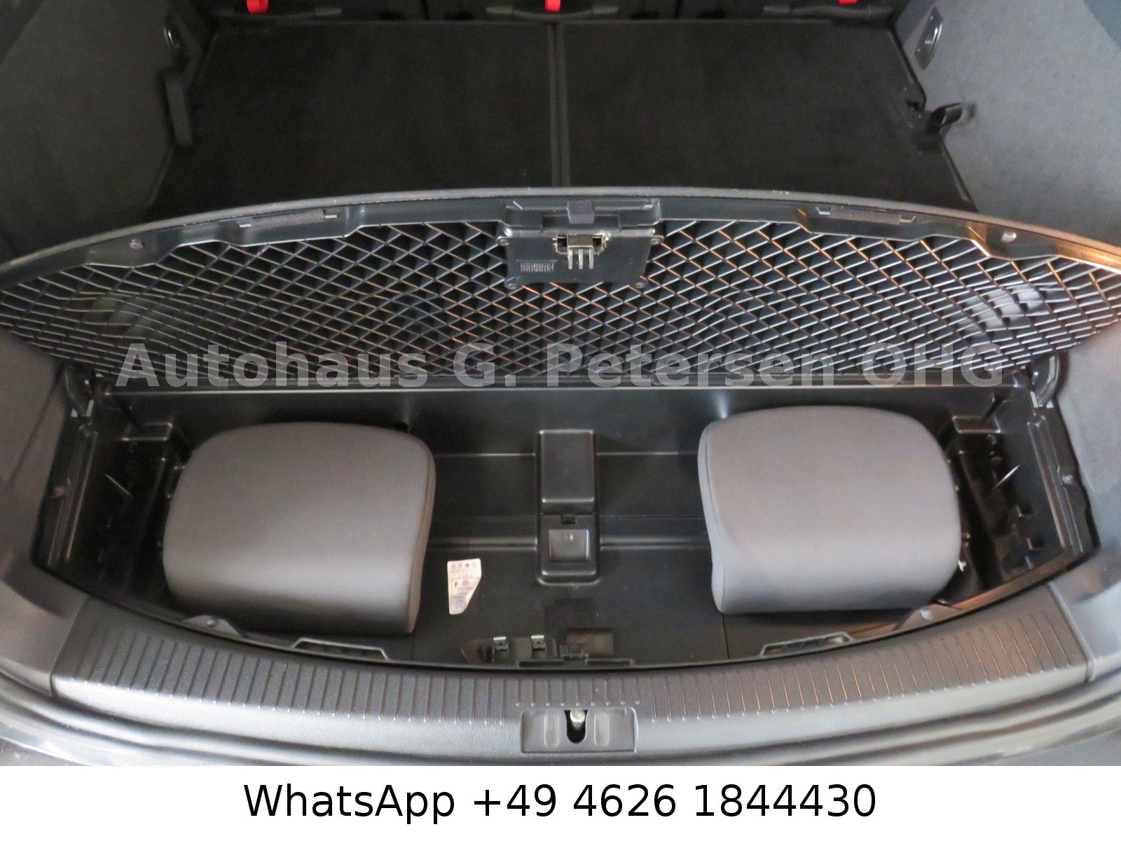 Fahrzeugabbildung Volkswagen Touran Highline*DSG*Sitzh*Einpark*Allwetter*