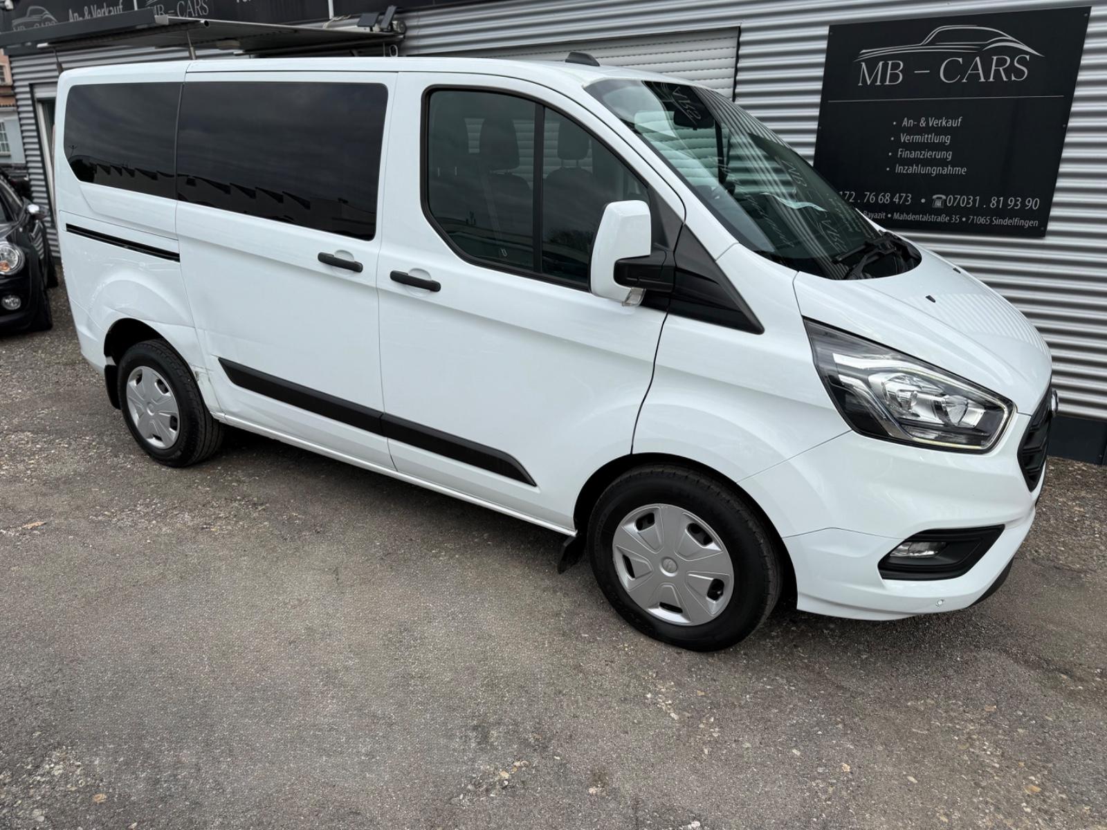 Ford Transit Custom *PDC*NAVI*9-SITZER* Apple*Android