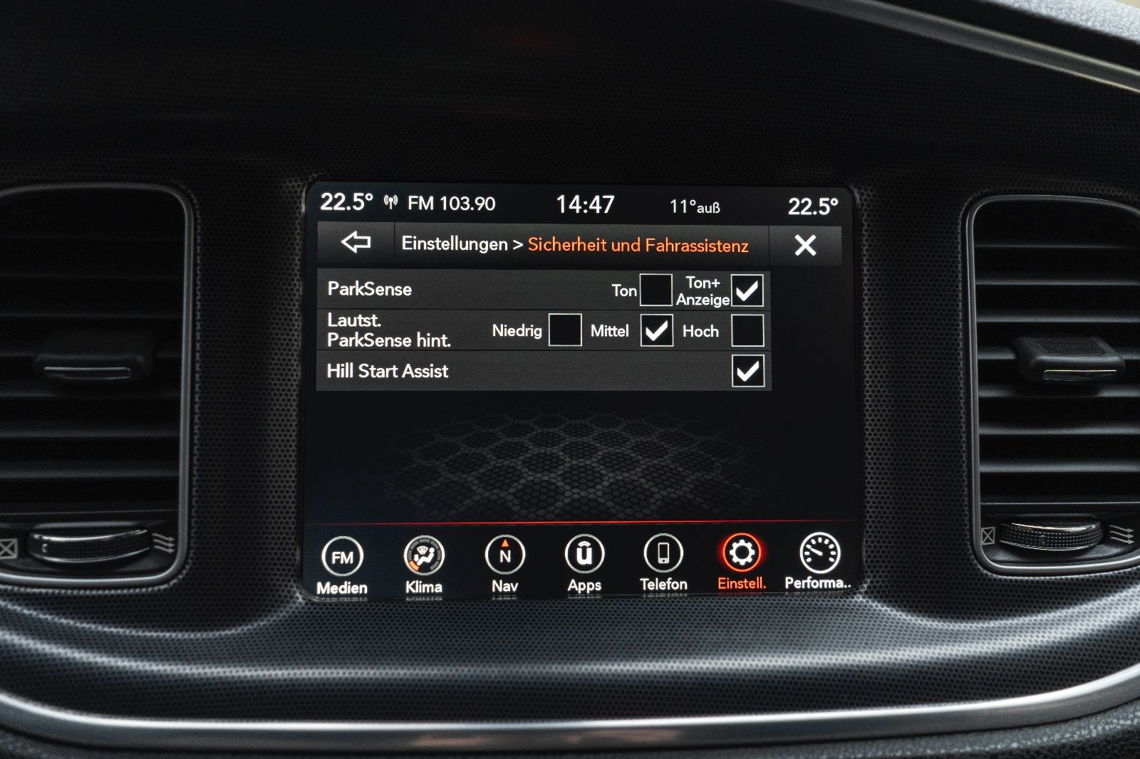 Fahrzeugabbildung Dodge Charger 5,7L R/T KAM NAV BLACKTOP CARPLAY ALPIN